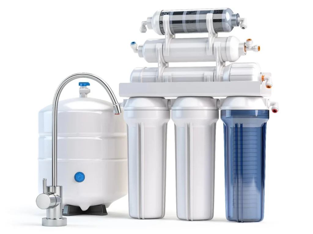 Whole house water filter vs reverse osmosis system comparison showing RO filtration unit with storage tank and faucet